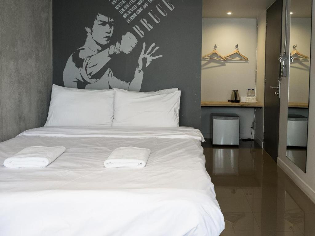 Pyur Otel Chiang Mai Extérieur photo